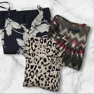 Set Of Three Sleeveless Women's Tops Blouses Shirts  Size Small (S) C59